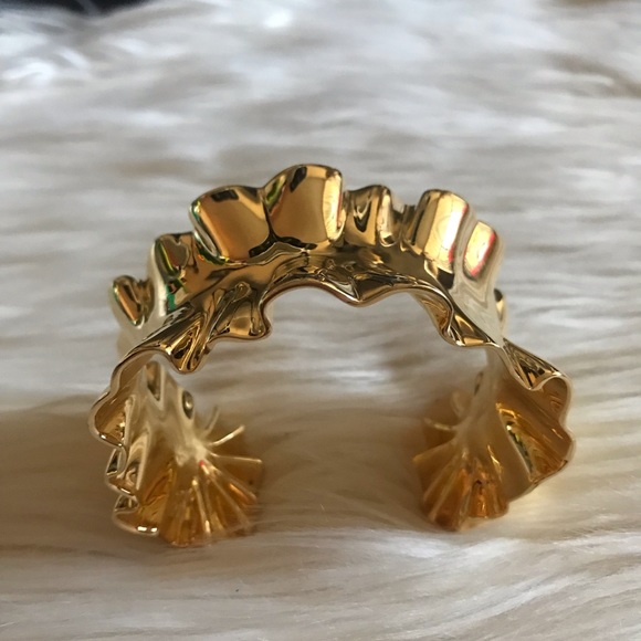 Kate Spade ♠️ gold bracelet ✨✨ - Picture 2 of 7